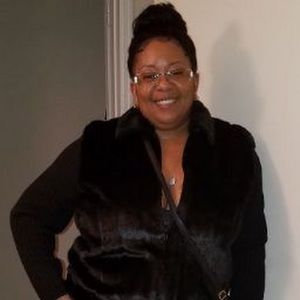 Meet your Posher, Tonya